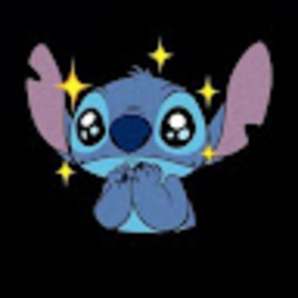Poshmark profile picture for @tanatswa